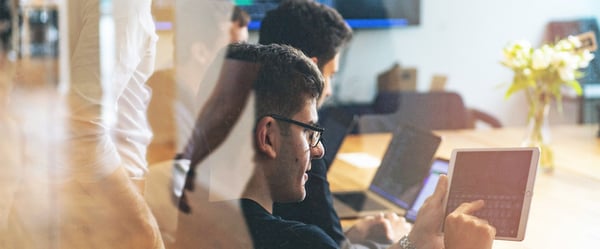 Card-issuing or card-agnostic? Choosing the right foundation for embedded expense